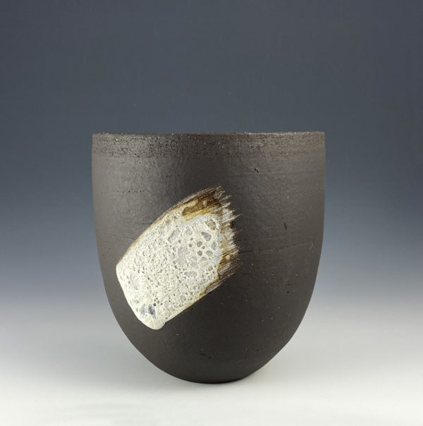 black decorative vessel made by Ania Perkowska