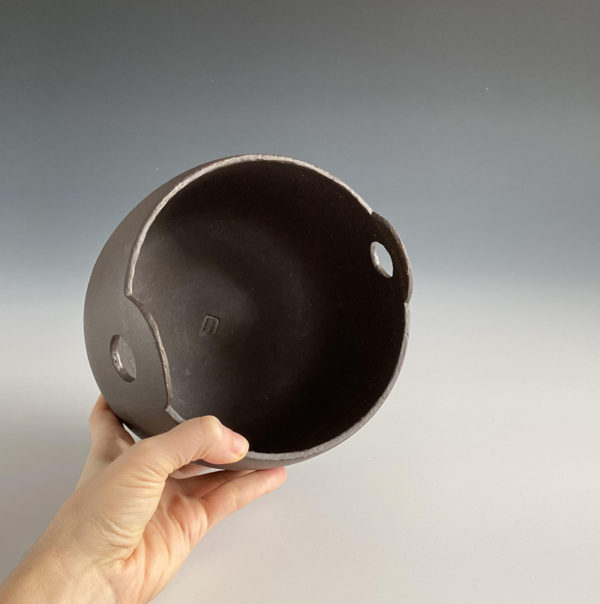 Black Minimalist Fruit Bowl - Image 4