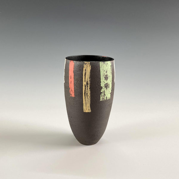 Black decorative vessel made by Ania Perkowska