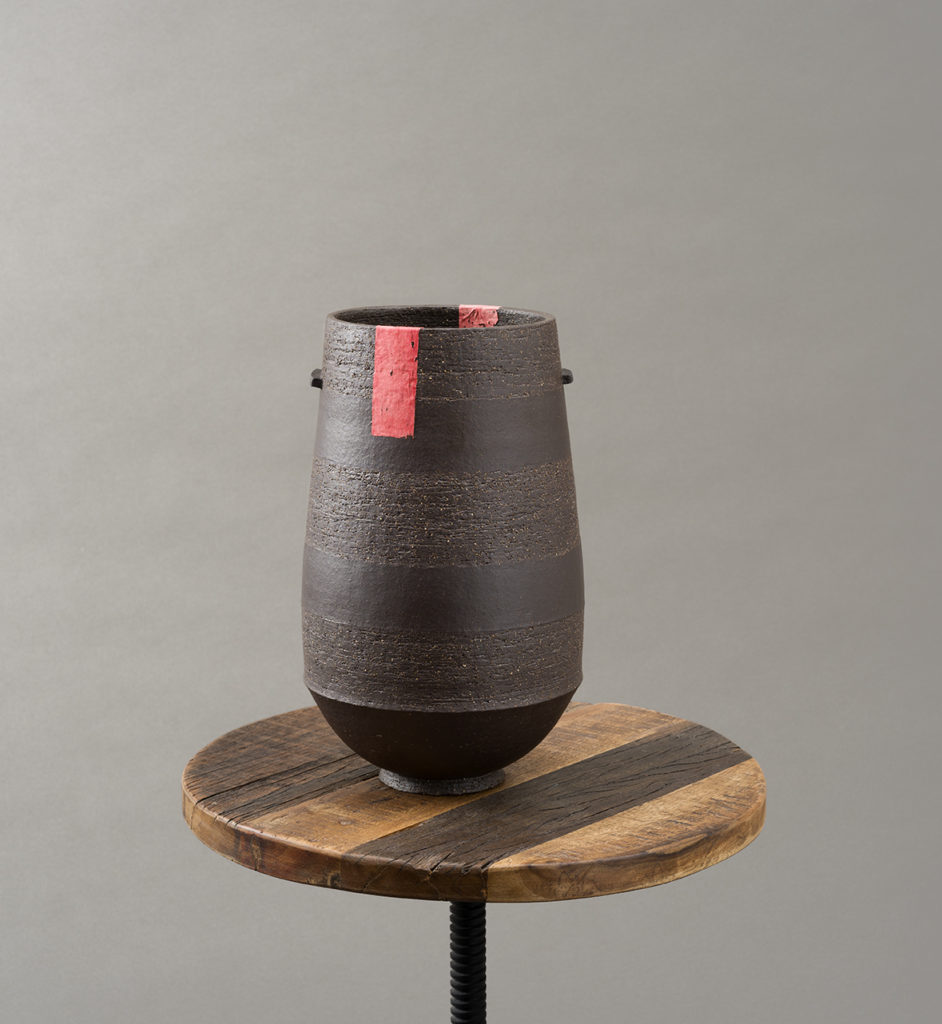 Ania Perkowska Ceramics Large black contemporary vessel