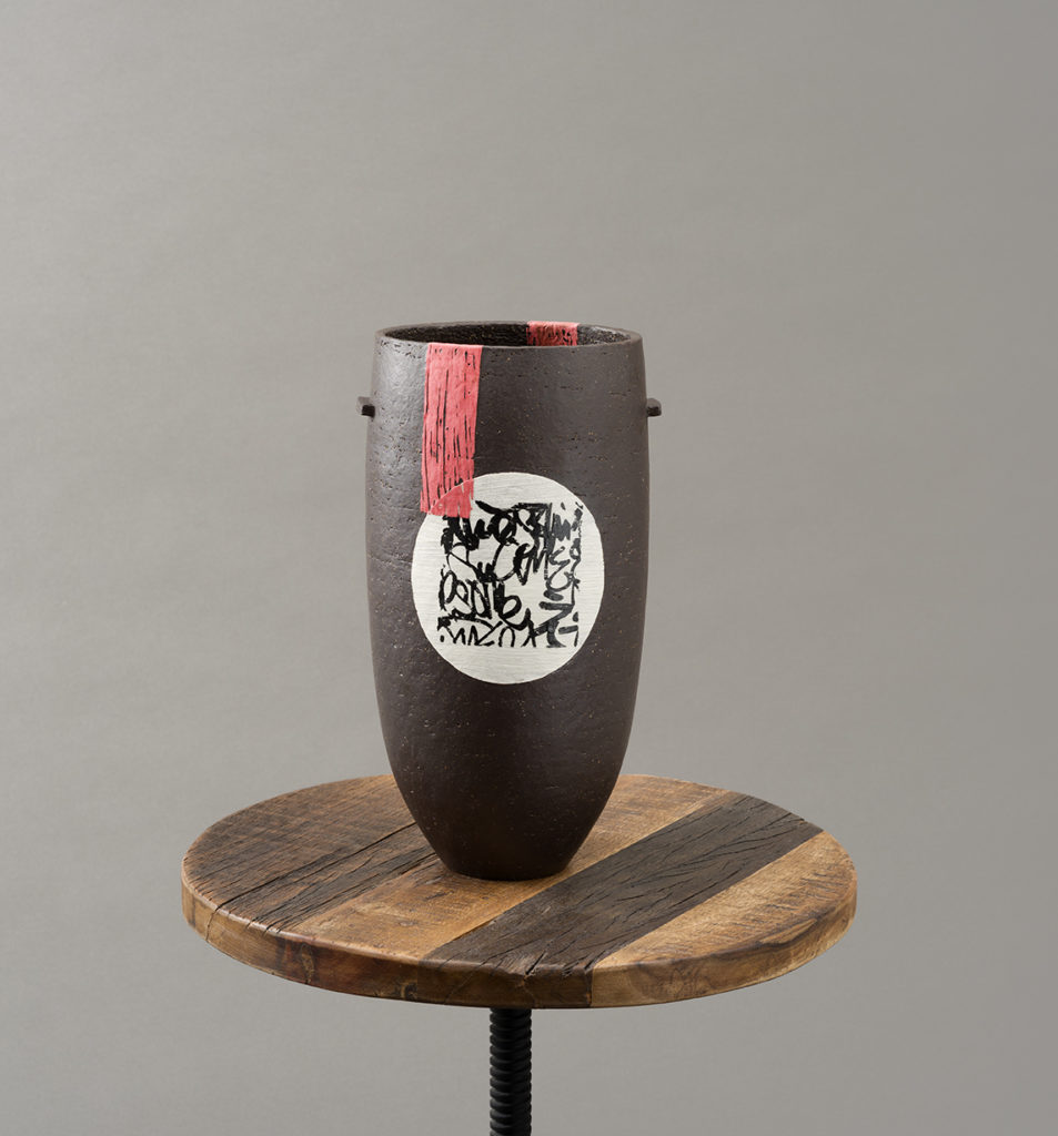 Ania Perkowska Ceramics Large black contemporary vessel