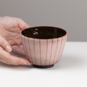 Black and red tea bowl